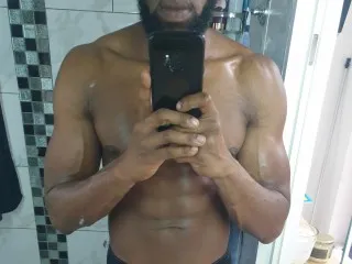 Chat with Bigdbull