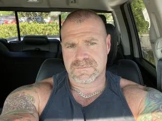 Chat with Dick_Champ