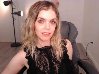 Chat with DominantDelores