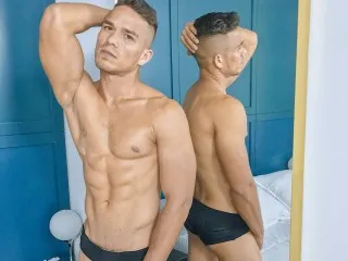 Chat with HarryWilliams