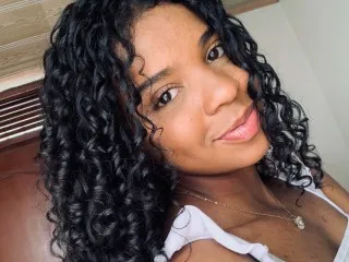 Chat with LIISAMENDEZ