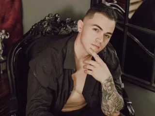 Chat with LeonardConnor