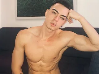 Chat with Matias_Tassone