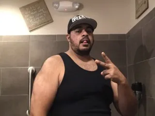 Chat with NewYorkRican82