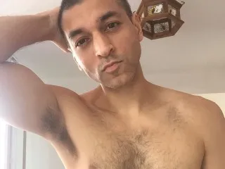 Chat with RioMorado31