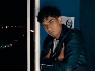 Chat with StephenAltamiran