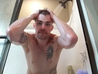 Chat with Sultry_SuaveXXX