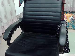 Chat with cutebengaligirl1992