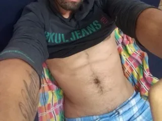 Chat with latinboyx